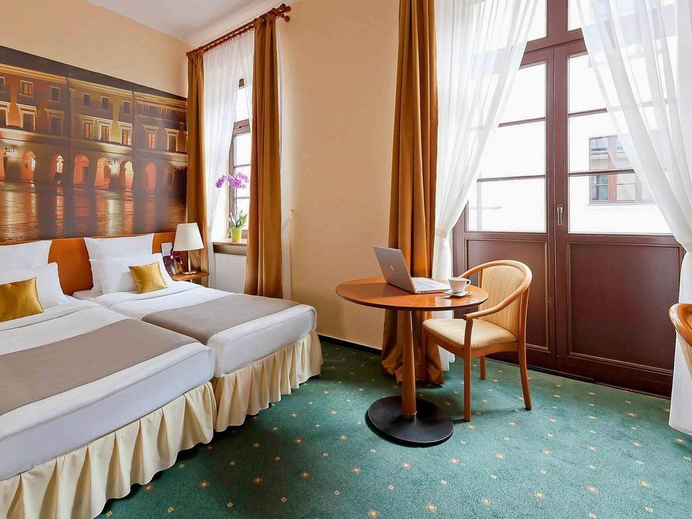 Hotel Zamojski Zamosc  Ngoại thất bức ảnh