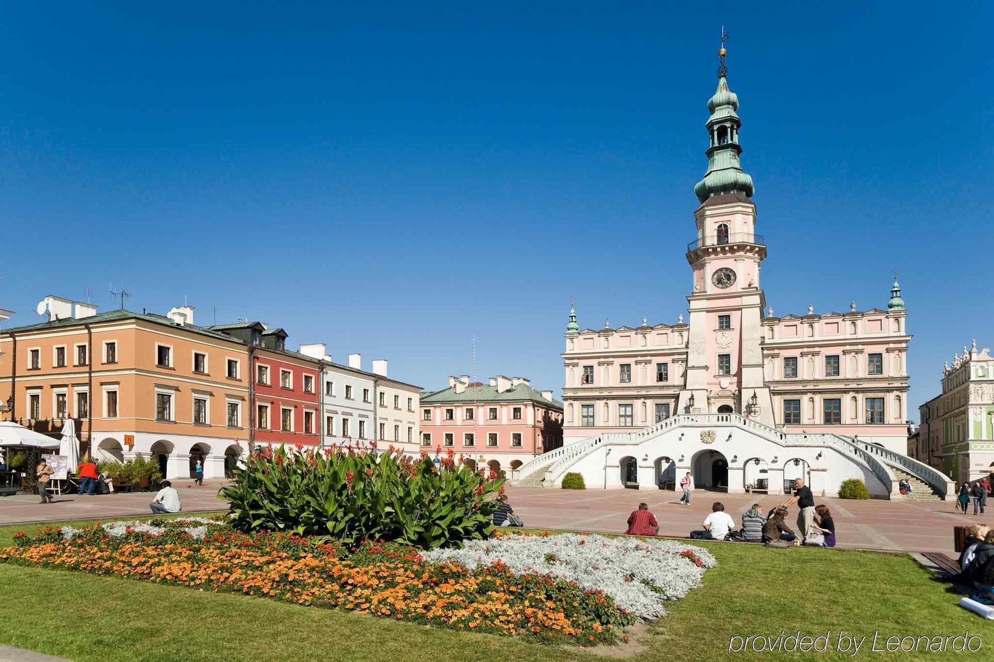 Hotel Zamojski Zamosc  Ngoại thất bức ảnh