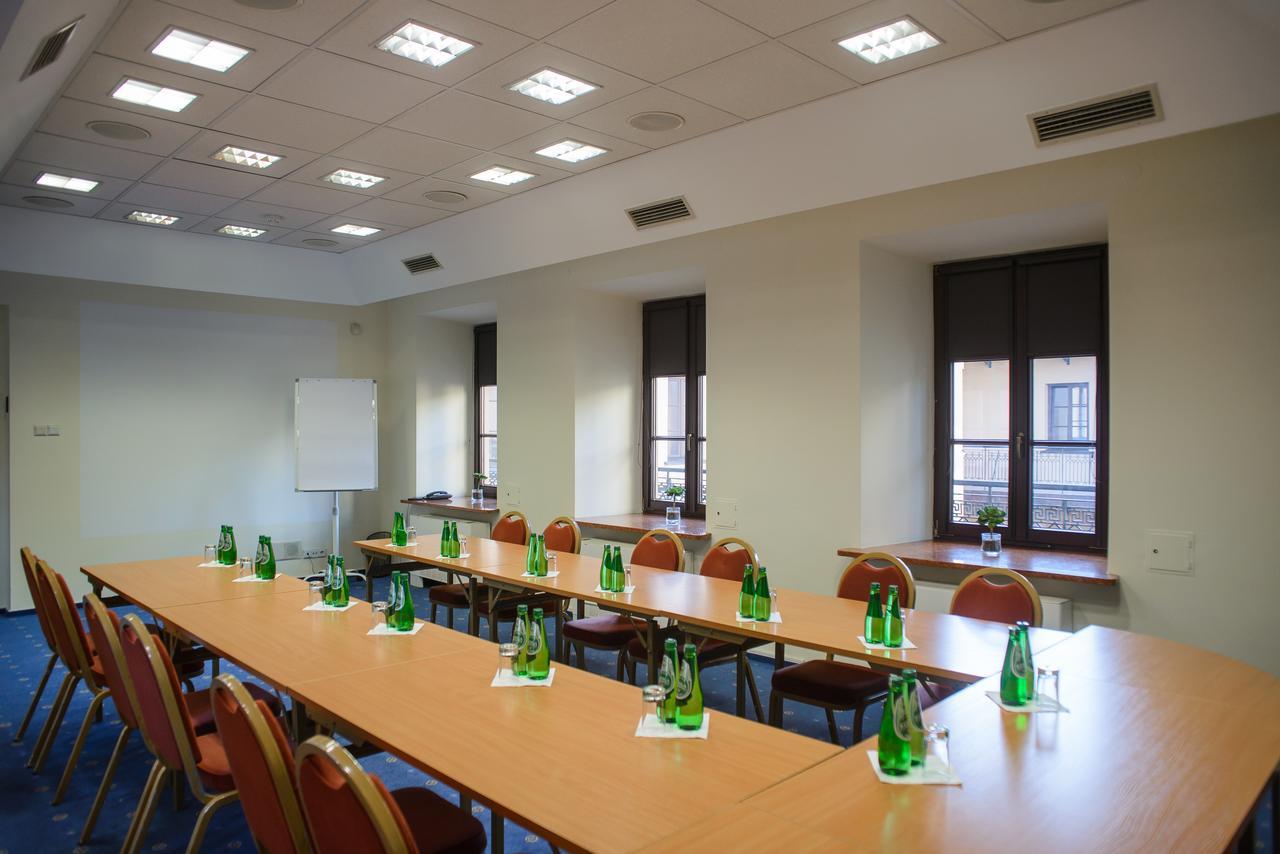 Hotel Zamojski Zamosc  Ngoại thất bức ảnh