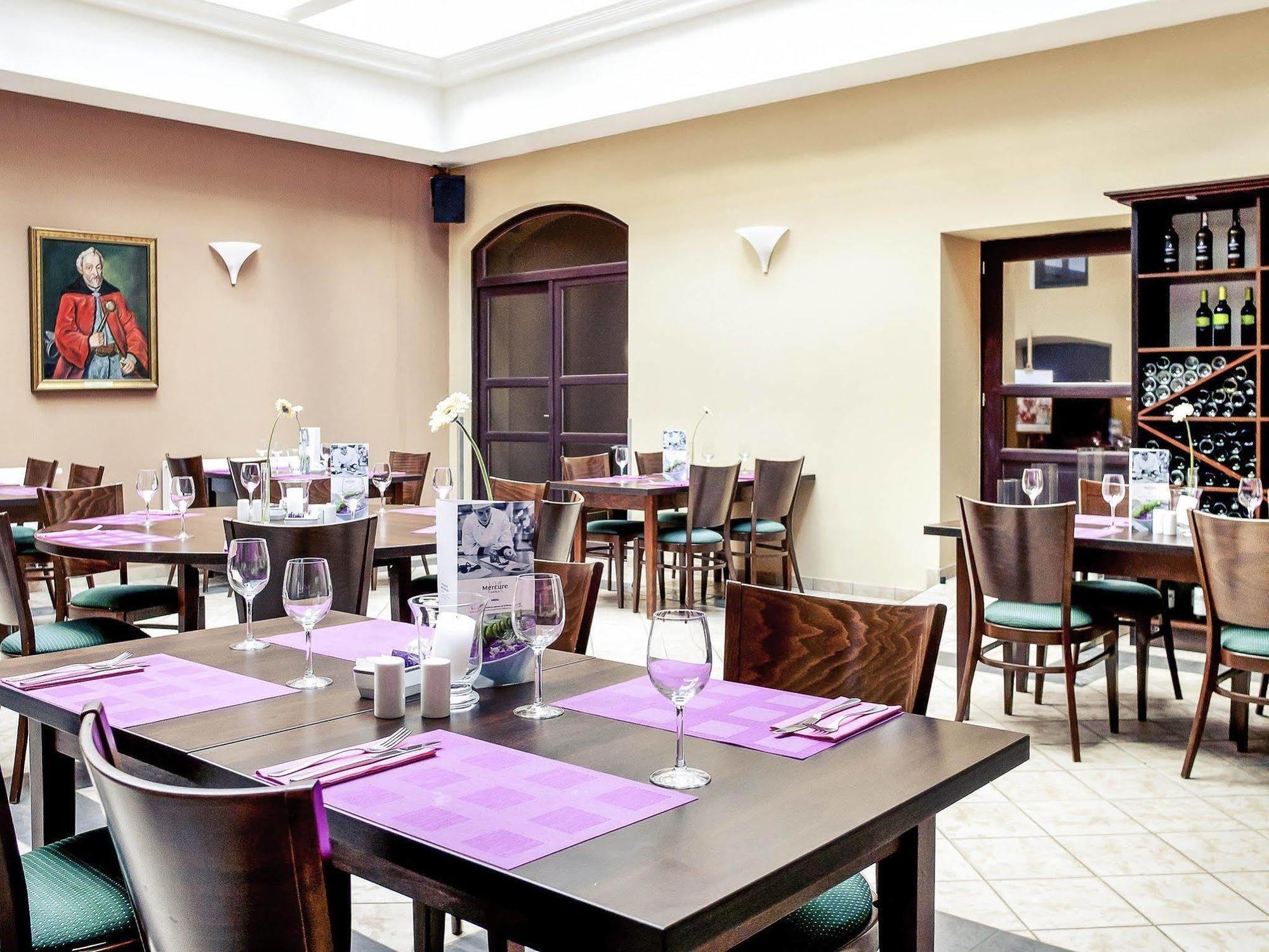 Hotel Zamojski Zamosc  Ngoại thất bức ảnh