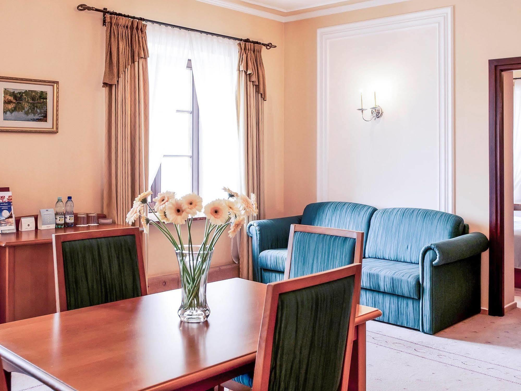 Hotel Zamojski Zamosc  Ngoại thất bức ảnh
