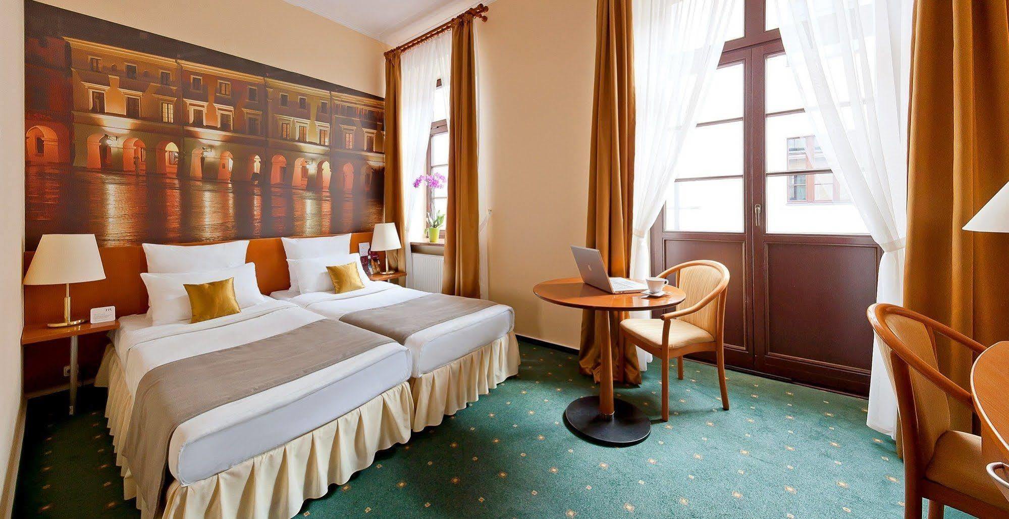 Hotel Zamojski Zamosc  Ngoại thất bức ảnh