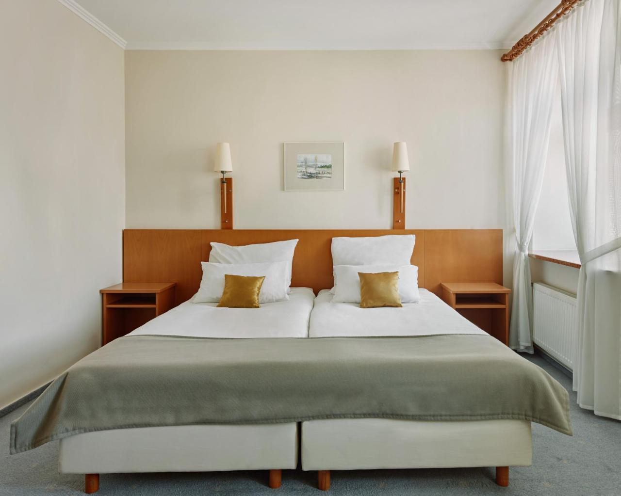 Hotel Zamojski Zamosc  Ngoại thất bức ảnh