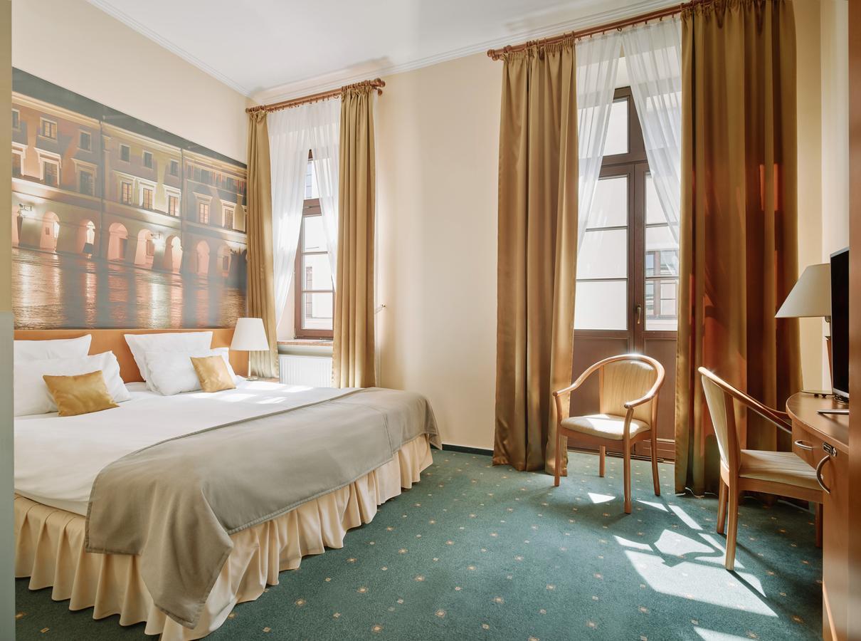 Hotel Zamojski Zamosc  Ngoại thất bức ảnh